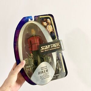 Star Trek The Next Generation Admiral William Riker Action Figure